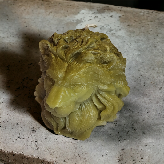 Löwenkopf-Kerze groß – Majestätische Eleganz