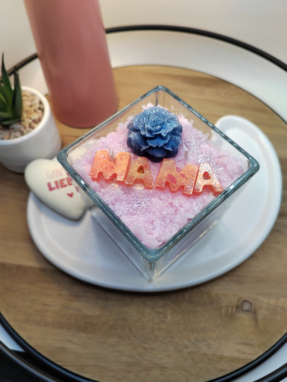 Handgemachte MAMA Duftkerze im Glas Erdbeer-Vanille, personalisiertes Geschenk Muttertag, Kerzen-Seifen Herz