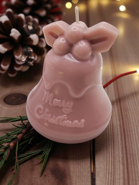 Weihnachtskerze – handgegossen, festlich, einzigartig